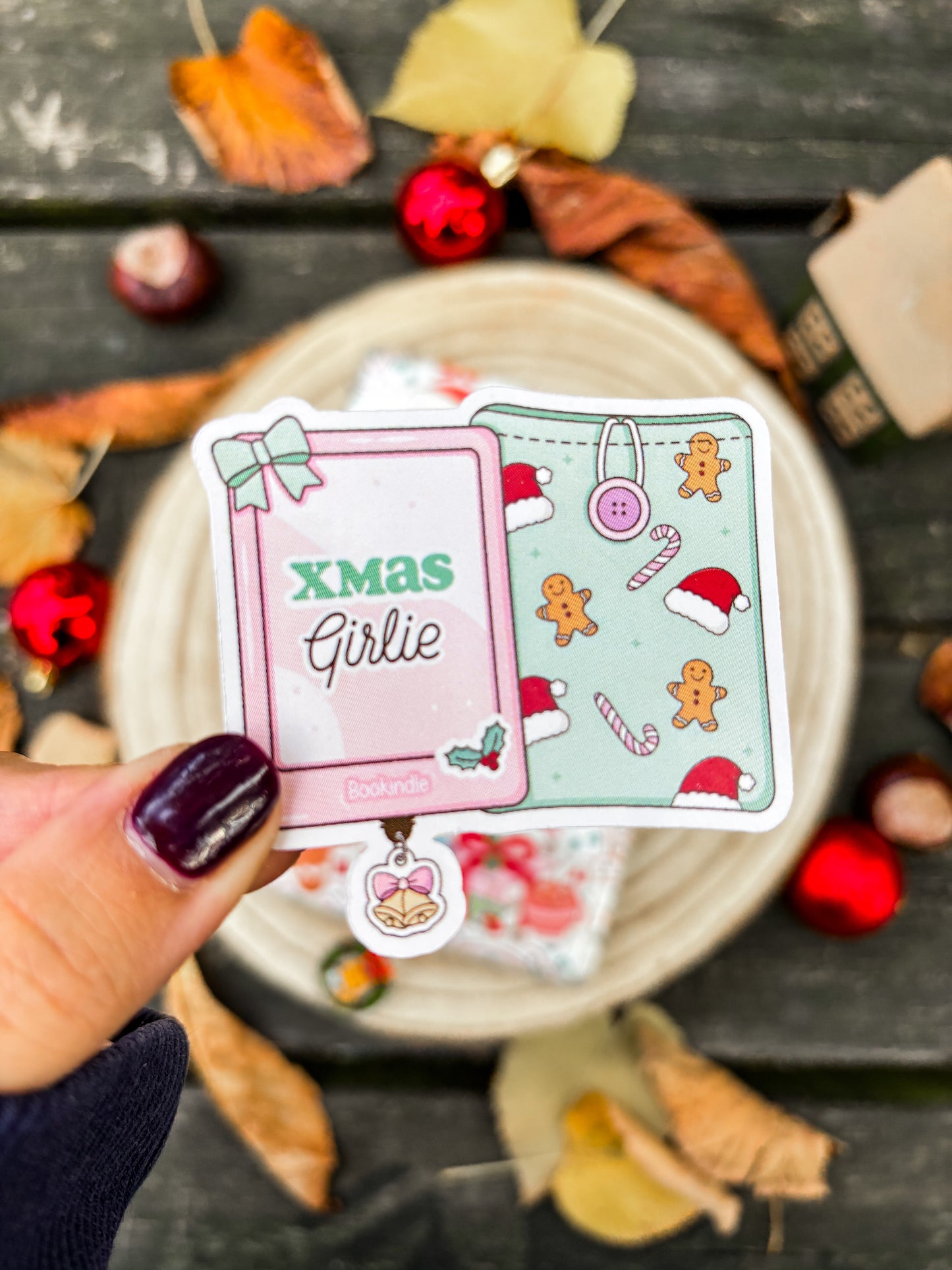 Christmas Kindle Girlie Vinyl Sticker