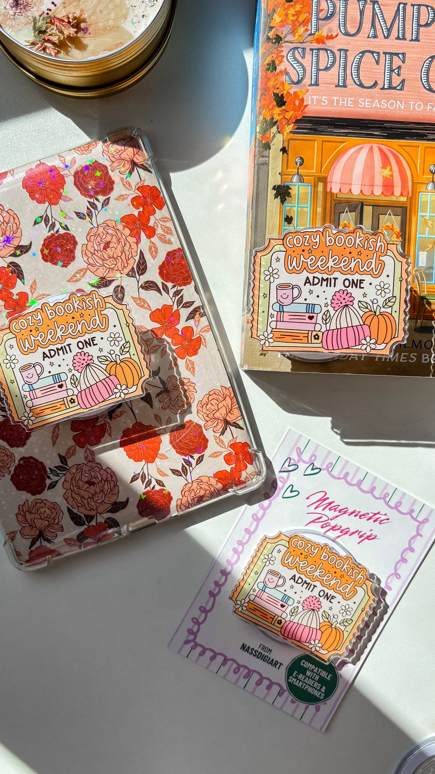 Cozy Bookish Weekend Magnetic Grip