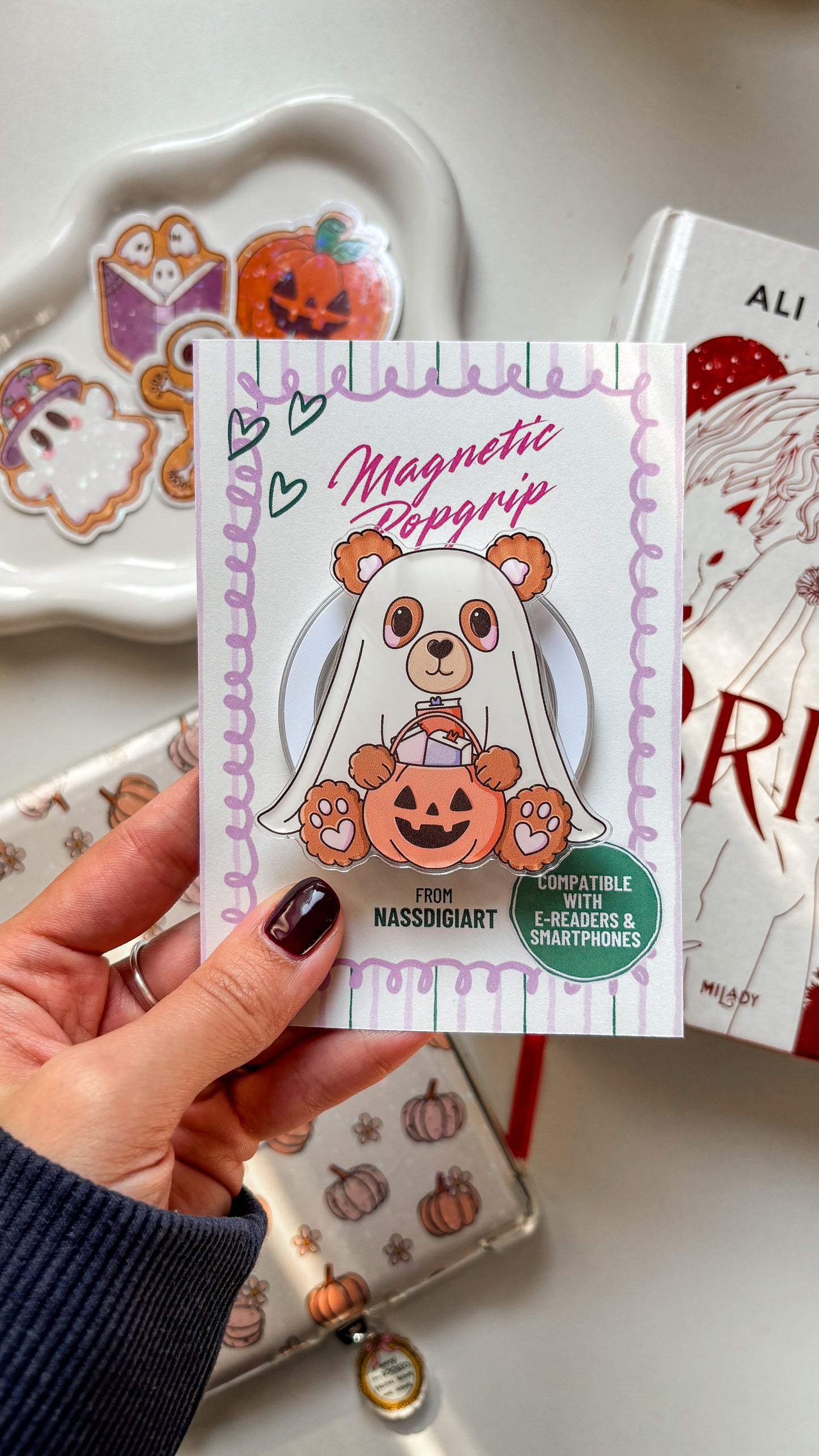 Spooky Teddy Bear Magnetic Grip