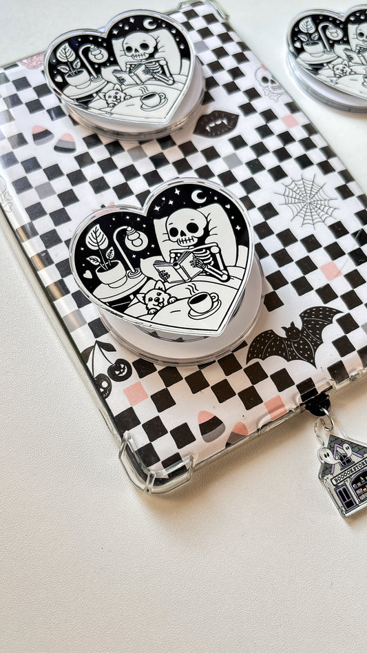 Bookish Skeleton Magnetic Grip