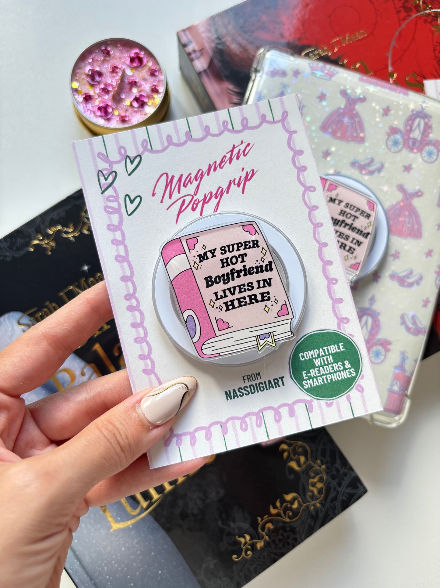Book Boyfriend Magnetic Grip