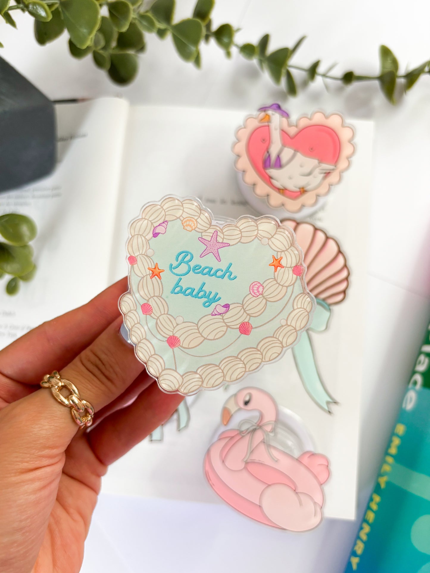 Beach Girlie Magnetic Grip